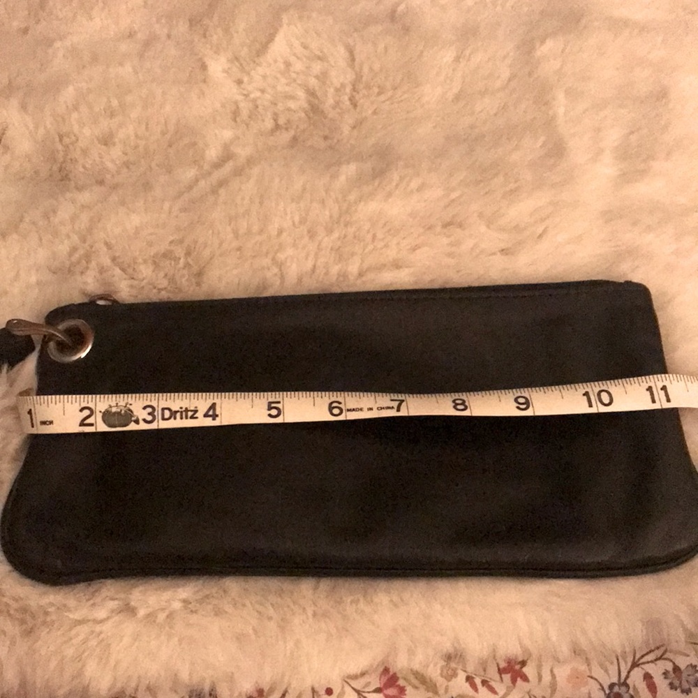 ORIGINAL HOBO WRISTLET CLITCH BLK LG